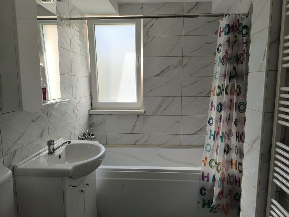 Apartament de închiriat