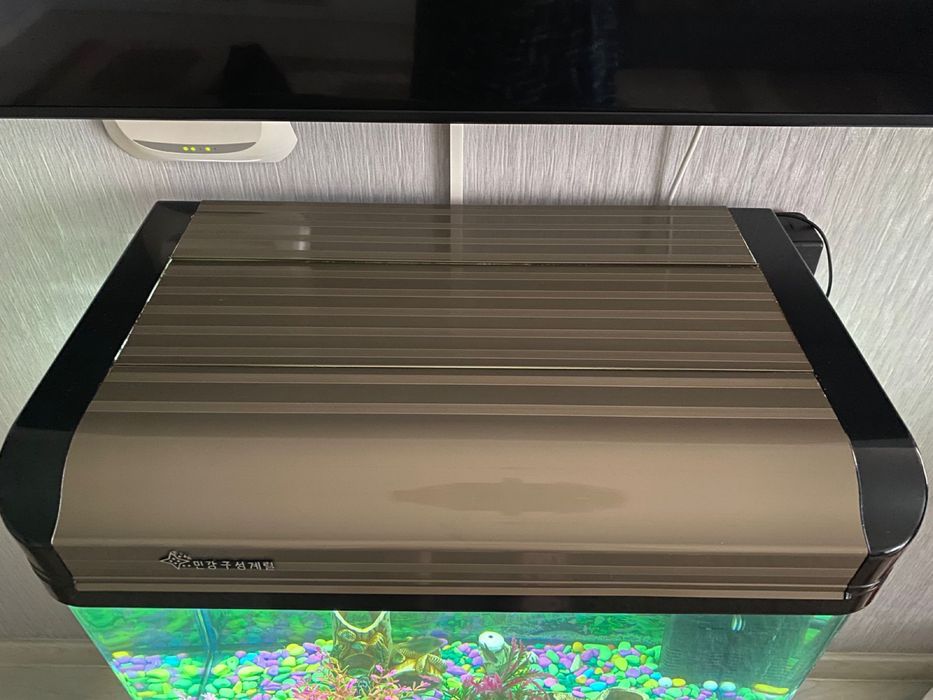 Продам аквариум заводской