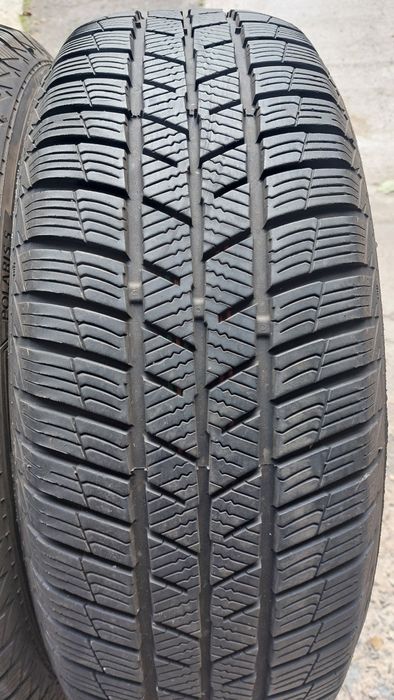 Зимни гуми 215/65/16 Barum Polaris 5 4 броя