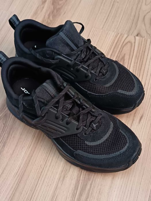 Jordan маратонки 38,5 номер. Нови