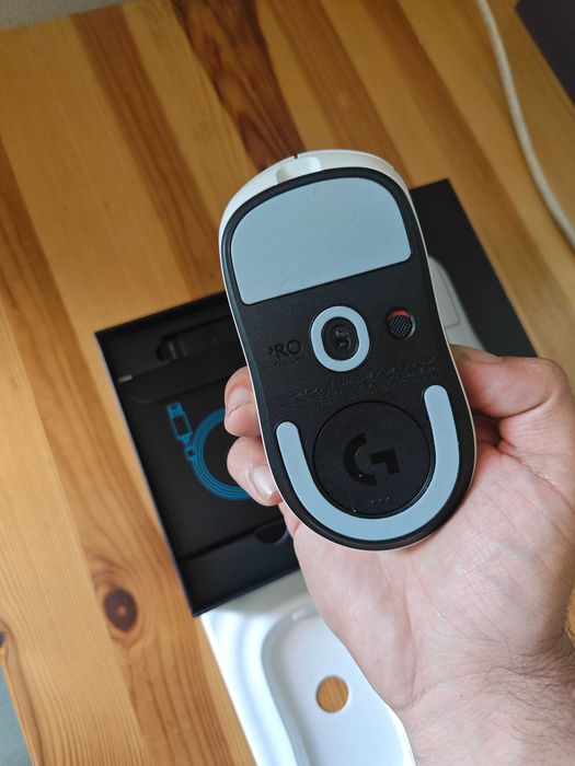 Logitech g pro superlight 2