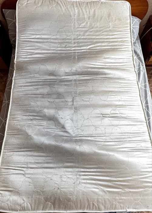 Кровать полуторка с матрасом