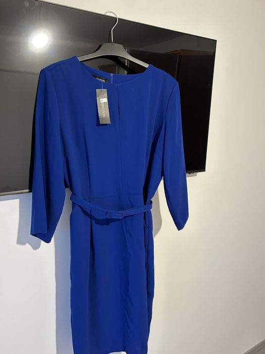 Rochie eleganta cu eticheta