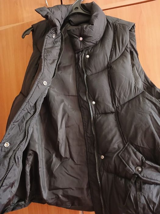 Безрукавка новая