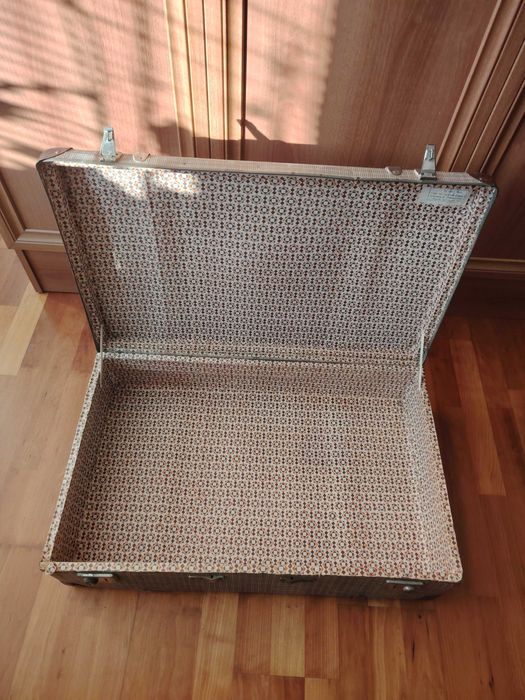 Винтидж куфар от 1962г.