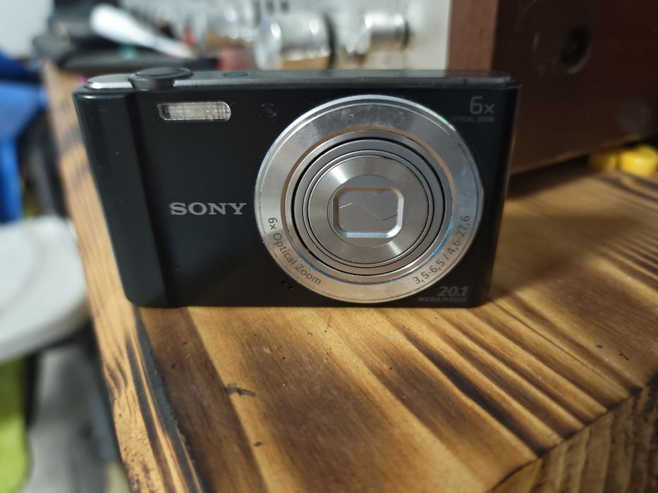 Aparat foto Sony Cyber-shot DSC-W810