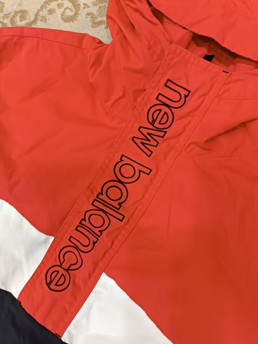 Ветровка New balance