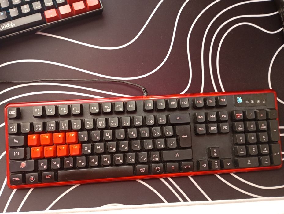 Прожам клавиатуру bloody