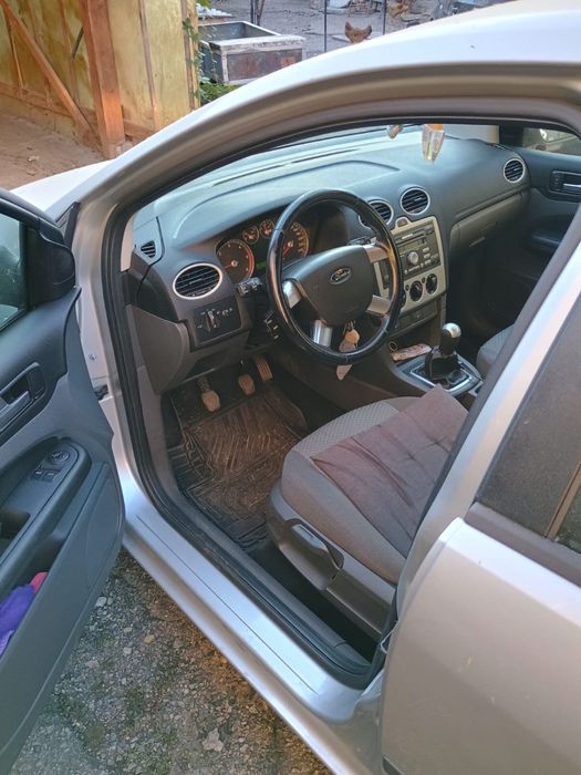 Ford Focus 1.6  2007