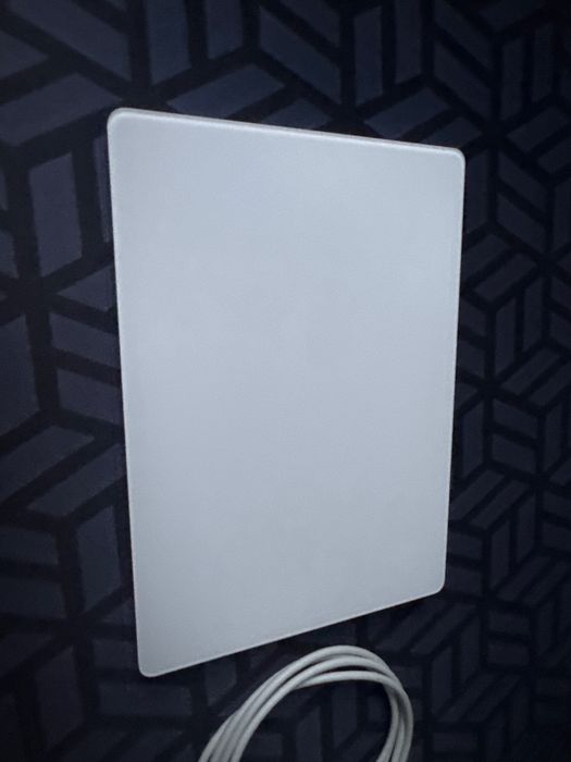 Magic Trackpad, lightning