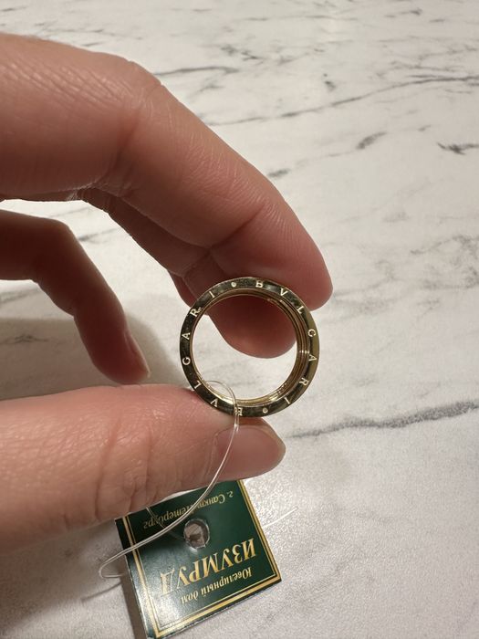 Золото кольцо новая размер 16.5