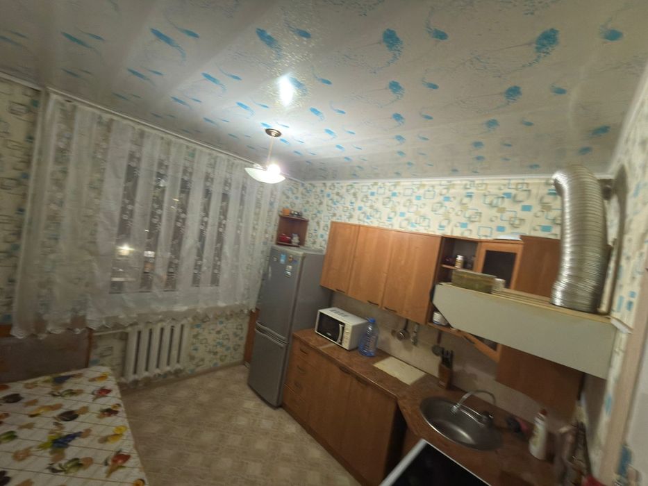 Продается 2-комн (9-43, 6 эт)