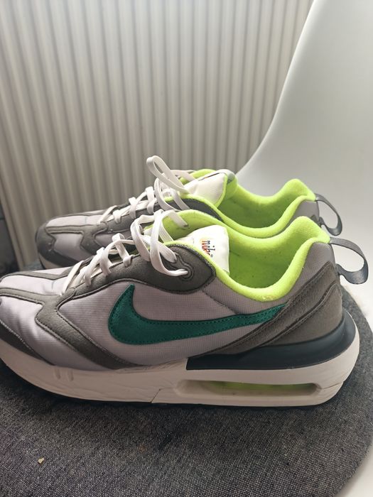 Adidași Nike Air Dawn