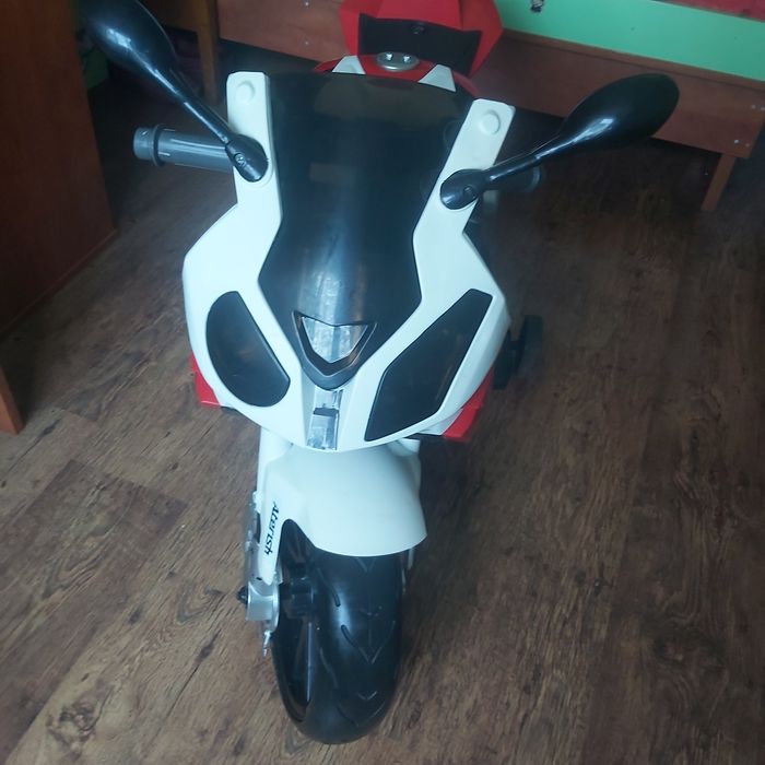 Електрически мотор BMW