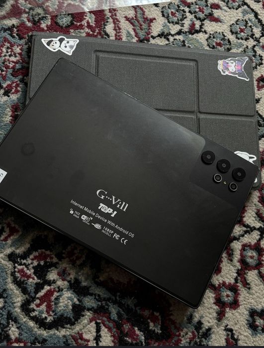 Планшет почти новый