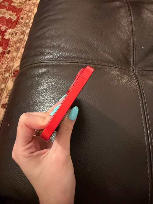 Iphone 14 plus red