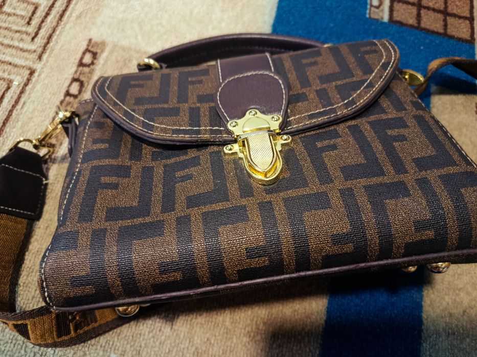 Сумка оригинальная состояние идеал