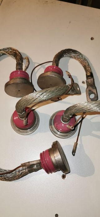 Тиристоры Т15-200