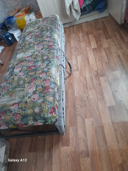 Диван  тройка екеуі жазылады