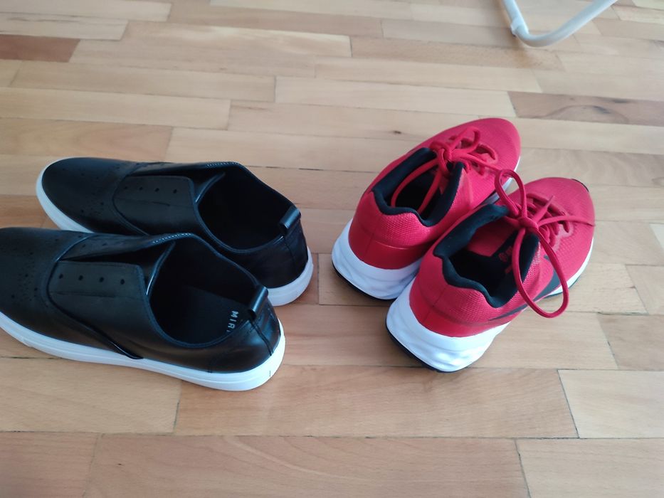 Дамски спортни обувки