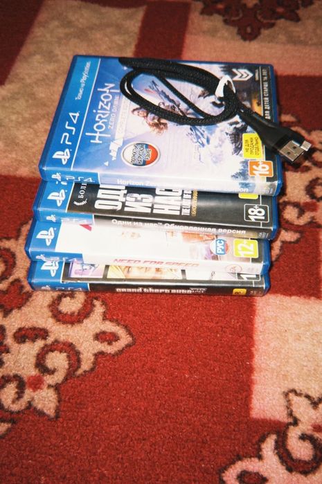 Ps 4 slim 1tb + 4 диск