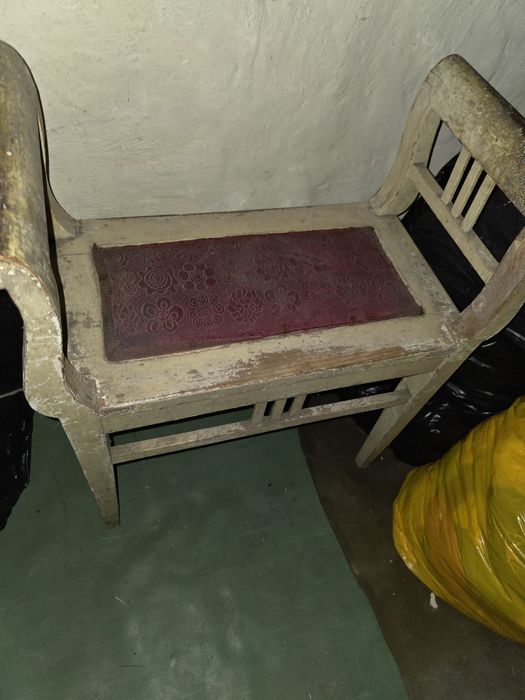 Mobilier antic,dormitor,birou,scaune