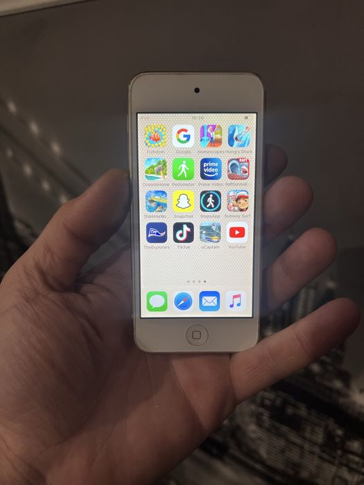 Ipod 7 gen (Добро състояние)