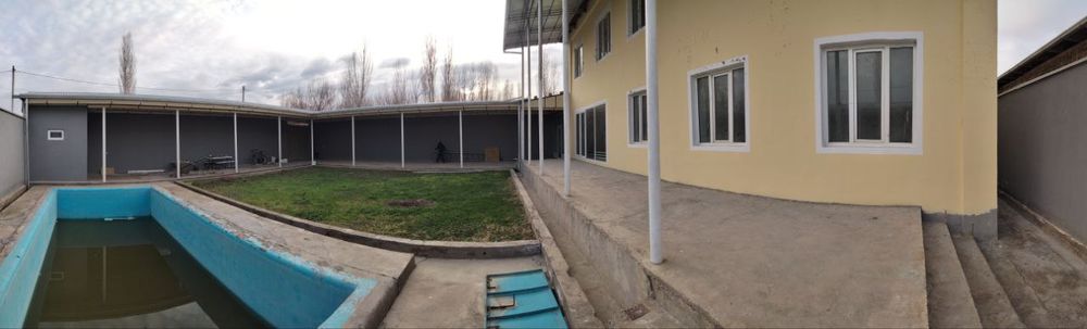 Дом дача в пригороде