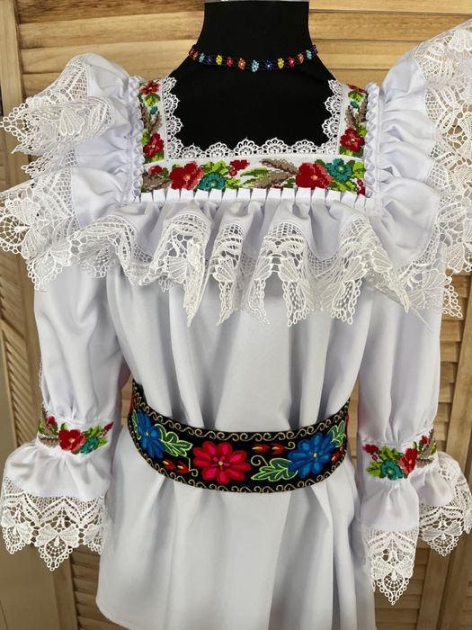 Camasa populara de Maramures pentru femei