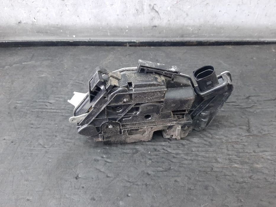 Broasca usa dreapta fata seat ibiza 4 6j 16a5n1837016c