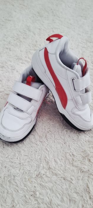 Adidasi piele Nike nr 30