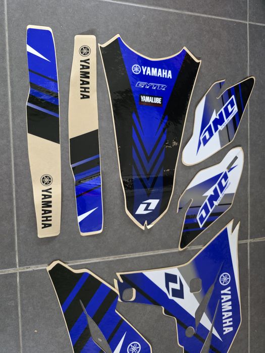 НОВ Комплект Лепенки Стикери на ONE INDUSTRIES  2010-13 Yamaha YZ250F