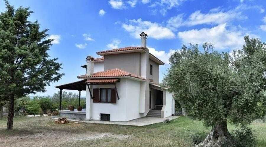 Дава се под наем Къща в с. Марково, Област Пловдив - 110 кв.м за 413.1 € - Снимка #1