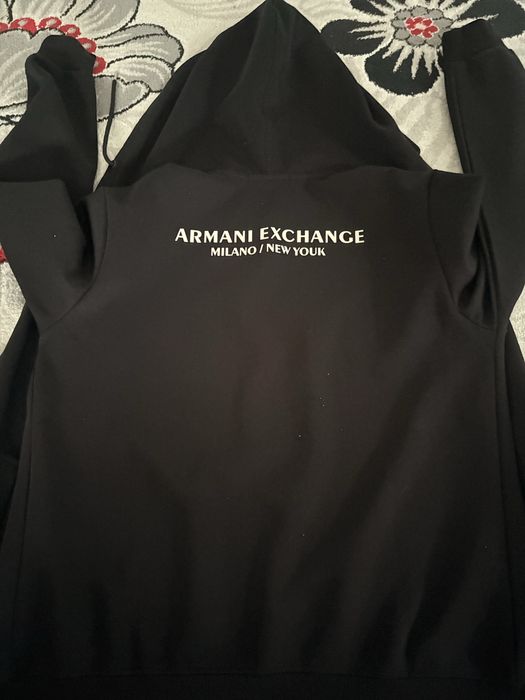 Спортивная новая кофта