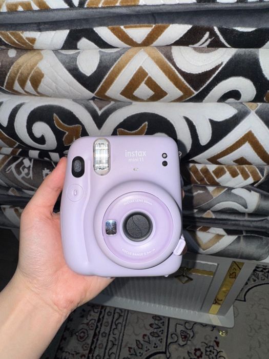 Instax камера продается