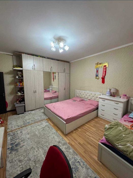 Мирзо-Улушбек, Габус. Срочно продаётся отличная квартира;