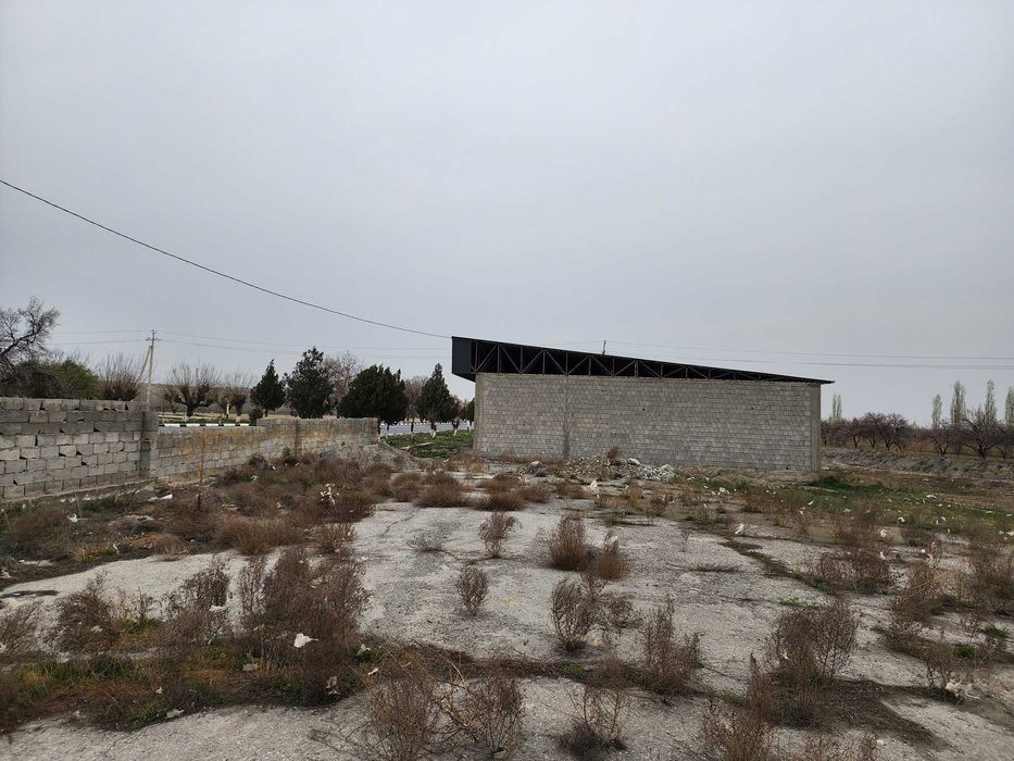 Ijaraga yer beriladi istalgan ishlab chiqarish qilish ham mumkin