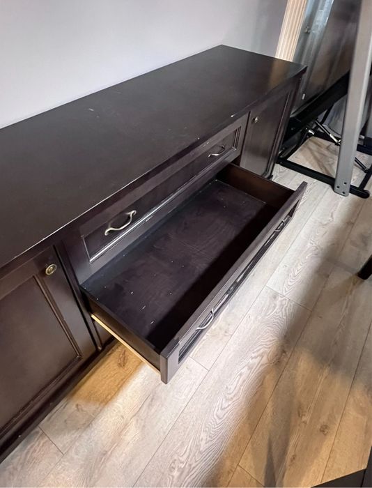 ТВ шкаф / холна ракла / скрин 200 см