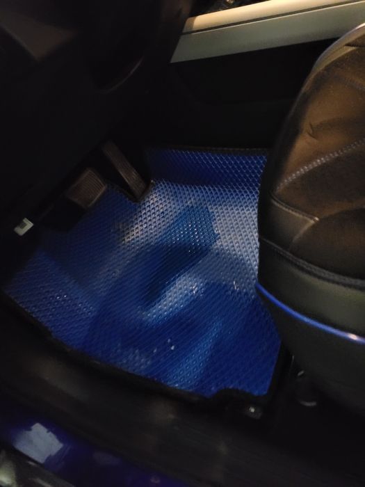 Срочно продам полик