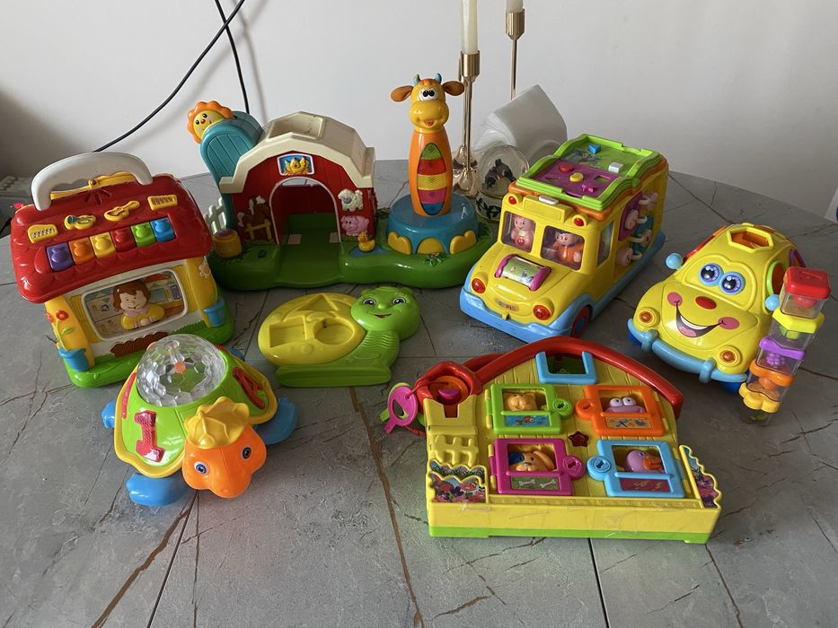 Игрушки со светом и звуком/ сортер/ развивающие