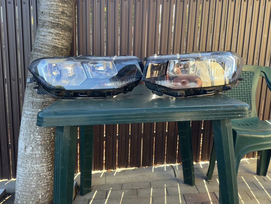 Vand faruri stanga/dreapta T-Cross