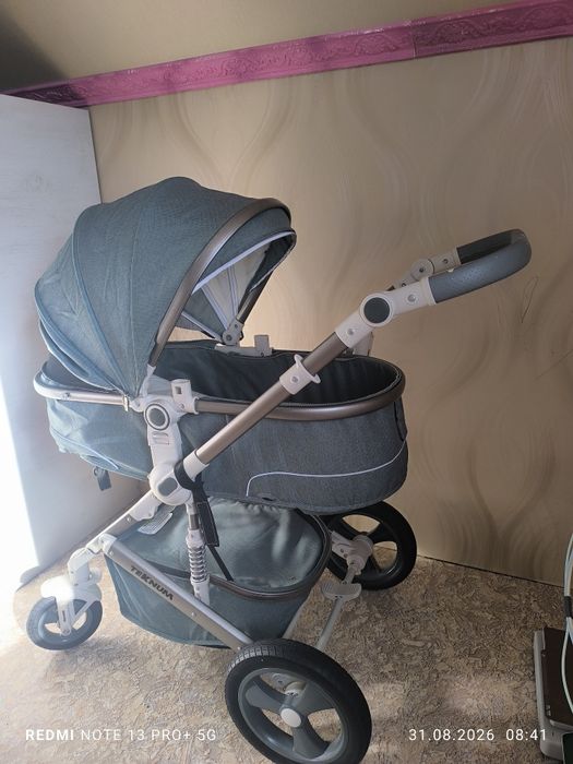 Продам детскую коляску