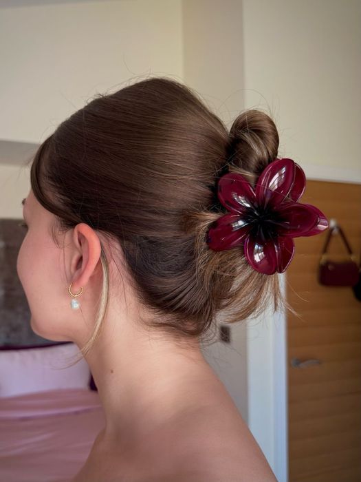 Крабик цветок для волос