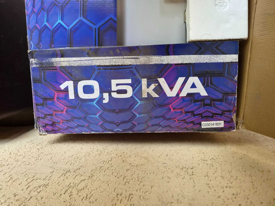 Stabilizator Tensiune Profesional TED 10.5 kVA / 6000W – NOU – Undă Sinusoidală Pură
