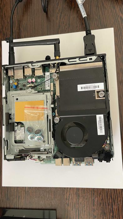 Mini PC HP EliteDesk 705 G3, AMD A10, 16GB RAM, SSD M.2 ADATA LEGEND 256GB, Win 11