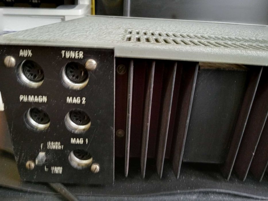 Statie amplificare IEI 2X35W-Stereo Electronica Industriala