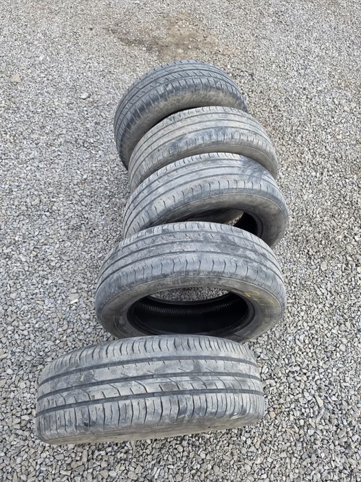 Продам шины. Состояние хорошее. Цена 30 тыс. 5/штука есть.Торг есть.