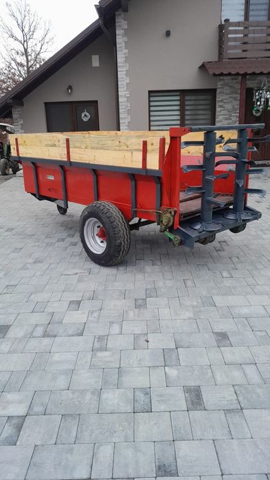 Mig de imprastiat gunoi deal și munte