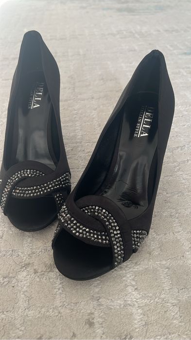 Продам туфли. Состояние новая