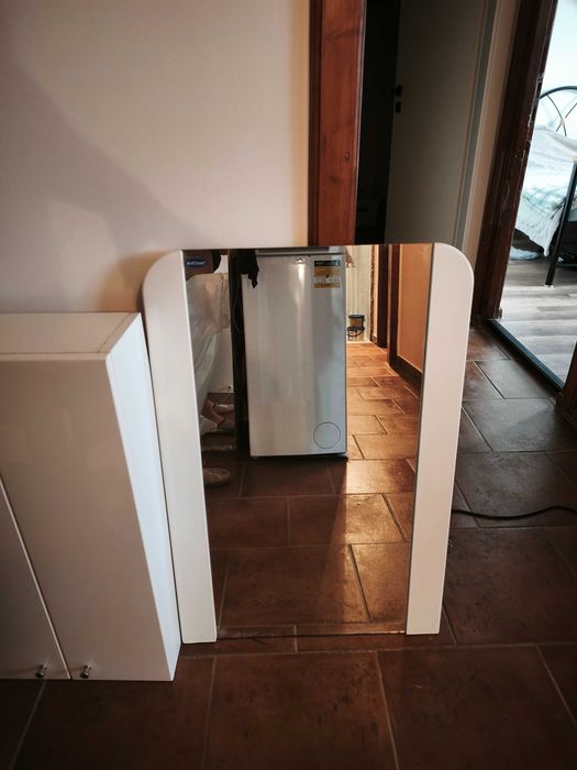 Vând mobilier de baie